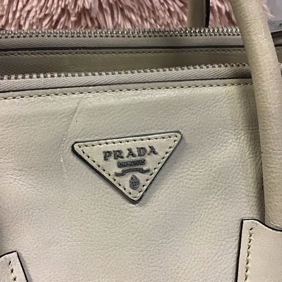 Prada Twin Pocket Tote Bag - Picture 4 of 7